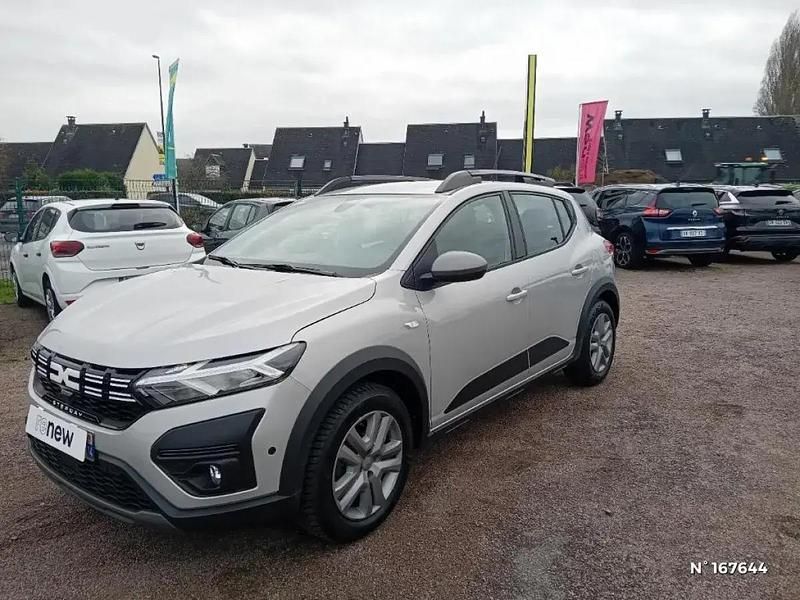 Gris Occasion 2023 Dacia Sandero Expression | 14 990 € (Prix juste) - Image 1/4