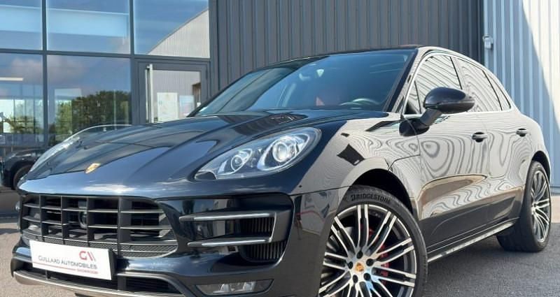 Noir Utilisé 2015 Porsche Macan Turbo SUV | 34 900 € (Prix cher) - Image 1/4