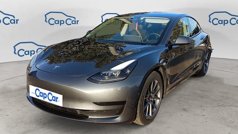 Utilisé 2022 Tesla Model 3 Standard Range Berline | 22 990 € (Prix juste) - Image 1/3
