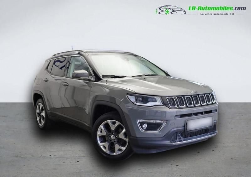 Utilisé 2019 Jeep Compass SUV | 24 000 € (Prix juste) - Image 1/4