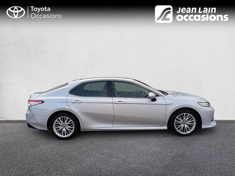 Occasion Toyota Camry Lounge 177 ch (130 kW) 2019 Gris Berline