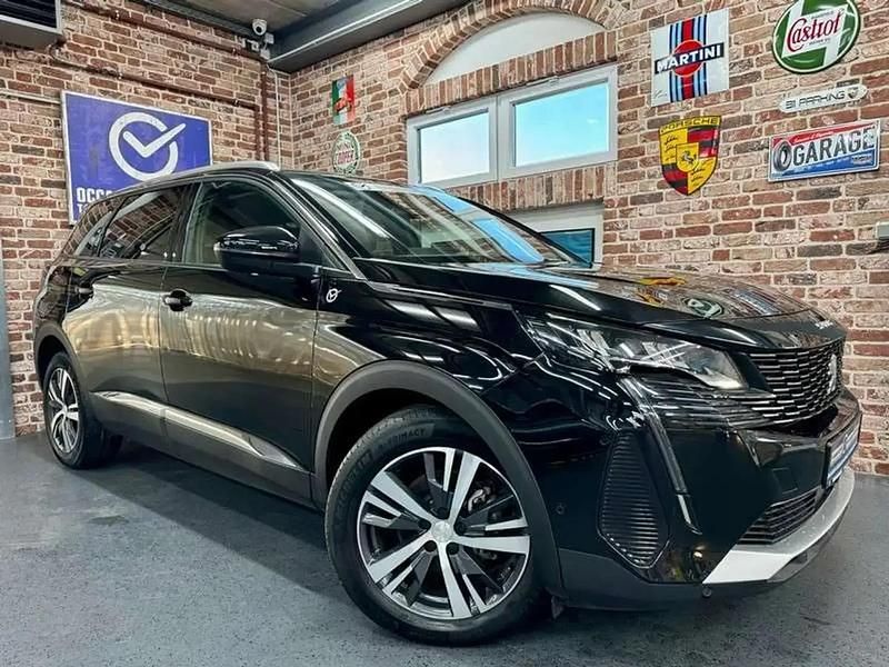 Gris Utilisé 2023 Peugeot 5008 Allure Monospace | 30 225 € (Prix juste) - Image 1/4