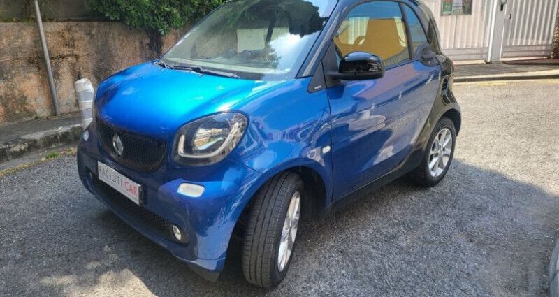 Utilisé 2015 Smart ForTwo Coupé Passion Coupé | 11 500 € (Prix juste) - Image 1/4
