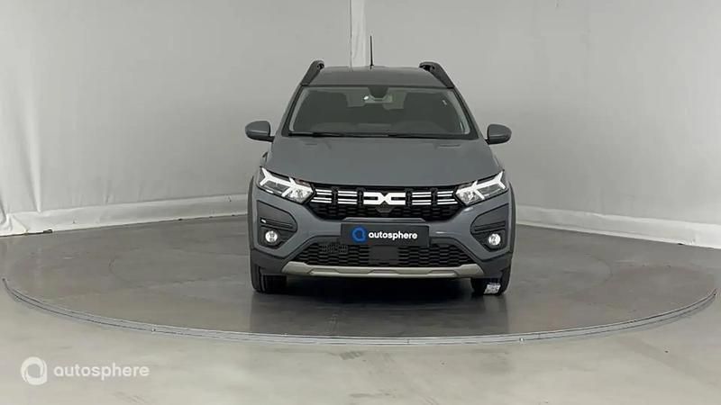 Occasion Dacia Jogger Expression 102 ch (75 kW) 2023 Blanc Monospace