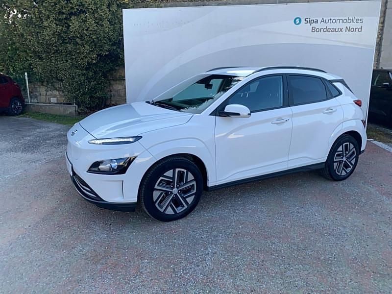 Blanc Utilisé 2022 Hyundai Kona SUV | 20 490 € (Bon prix) - Image 1/4