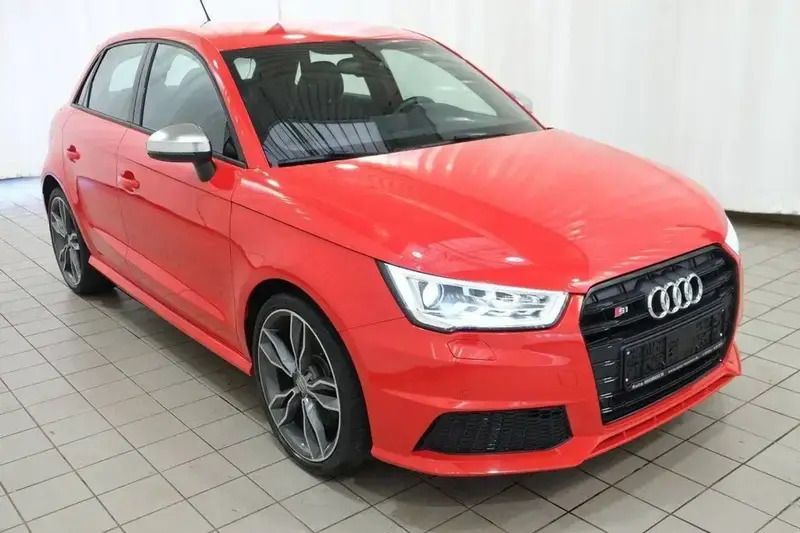 Rouge Utilisé 2016 Audi S1 Sportback Design Citadine | 30 900 € (Prix juste) - Image 1/4