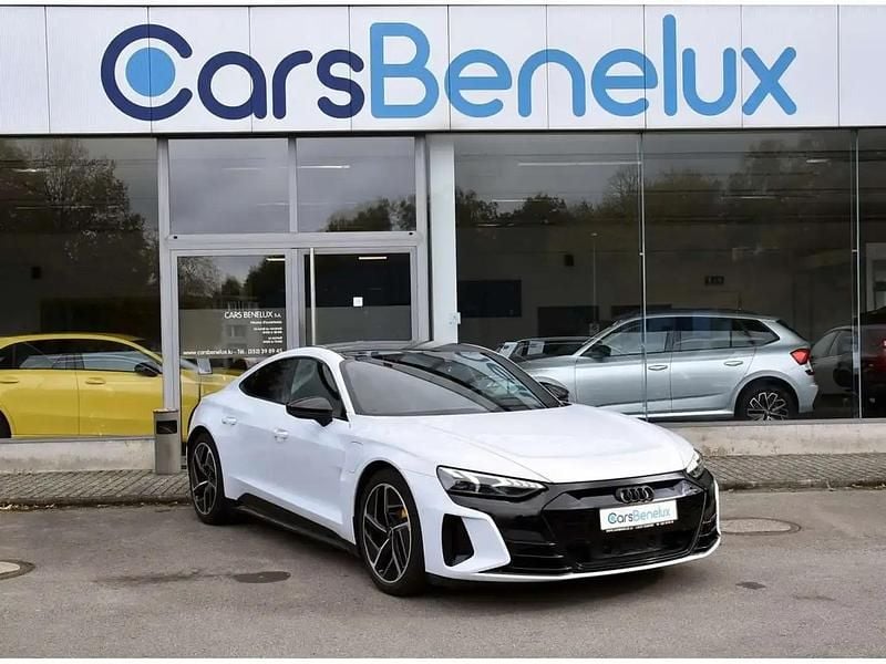 Gris Utilisé 2022 Audi e-tron GT quattro Sport Berline | 56 900 € (Super prix) - Image 1/4