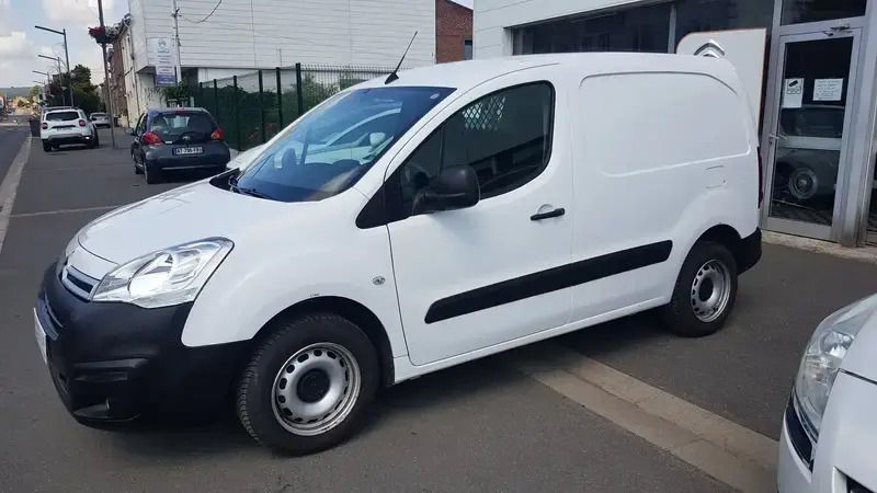 Blanc Utilisé 2018 Citroën Berlingo Business Class Monospace | 10 413 € (Super prix) - Image 1/4