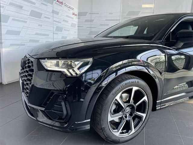 Noir mythe métallisé Utilisé 2024 Audi Q3 Sportback S-Line SUV | 48 900 € - Image 1/4