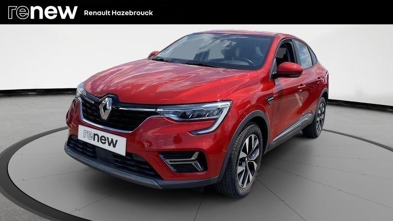 Rouge Utilisé 2021 Renault Arkana Zen SUV | 19 999 € - Image 1/4
