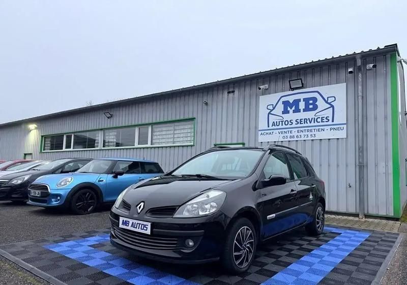 Noir Occasion 2009 Renault Clio III Rip Curl Break | 3 990 € (Prix juste) - Image 1/4