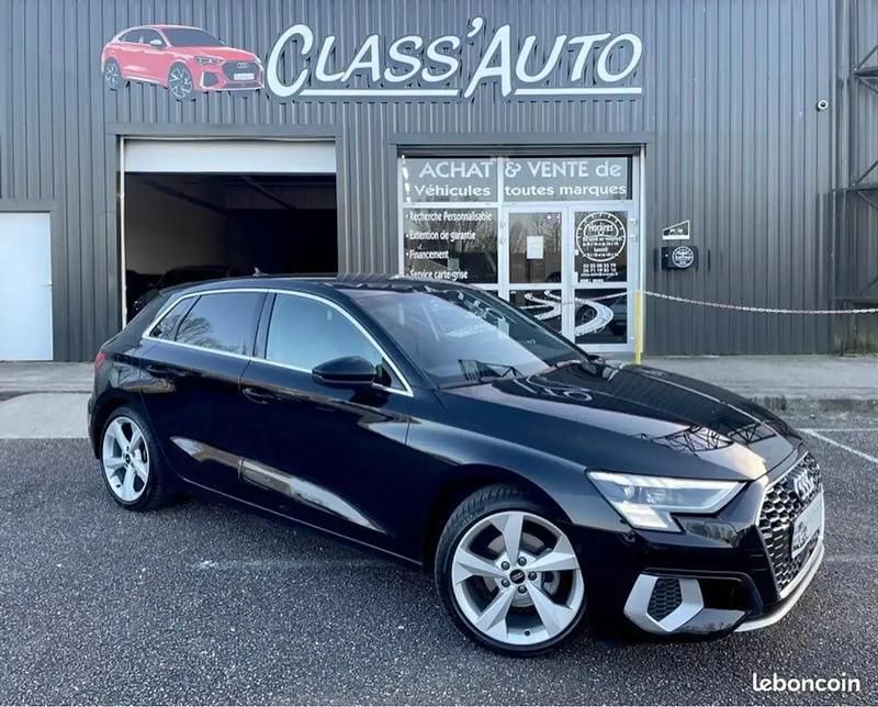 Noir Utilisé 2022 Audi A3 Berline | 29 990 € - Image 1/4