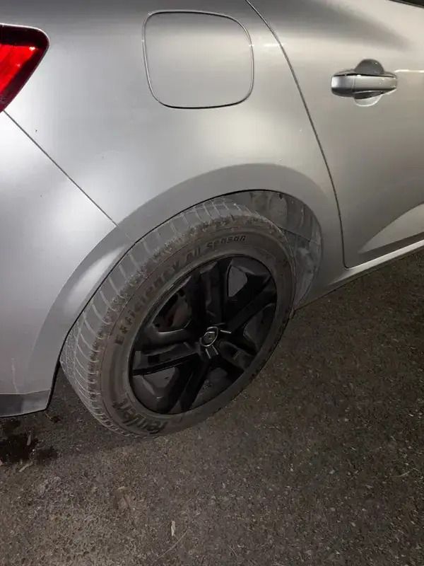 Utilisé 2016 Renault Mégane IV Berline | 5 500 € - Image 1/4