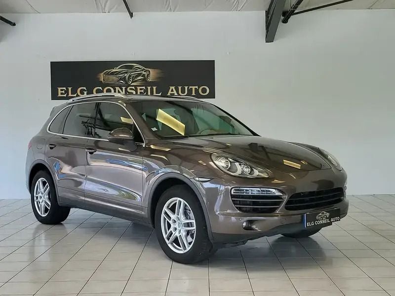 Beige Utilisé 2011 Porsche Cayenne SUV | 22 990 € (Prix assez cher) - Image 1/4