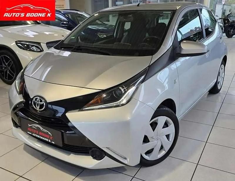 Occasion Toyota Aygo 69 ch (50 kW) 2018 Argent Citadine