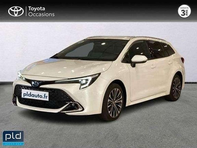 Utilisé 2024 Toyota Corolla Design | 27 490 € (Prix juste) - Image 1/1