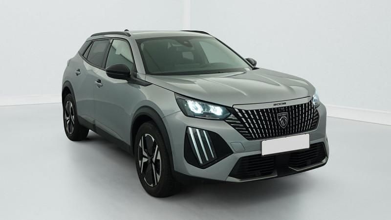 Utilisé 2024 Peugeot 2008 Allure SUV | 19 240 € (Prix juste) - Image 1/4