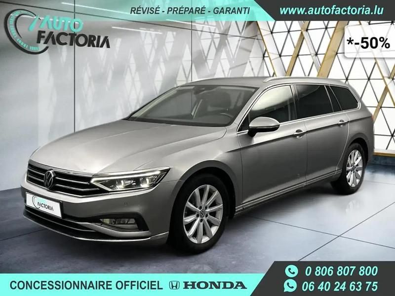 Gris Utilisé 2022 VW Passat Break | 29 390 € (Prix juste) - Image 1/4