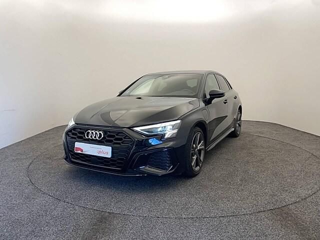 Noir mythe métallisé Occasion 2022 Audi A3 Sportback e-tron Competition Citadine | 31 500 € (Prix juste) - Image 1/4