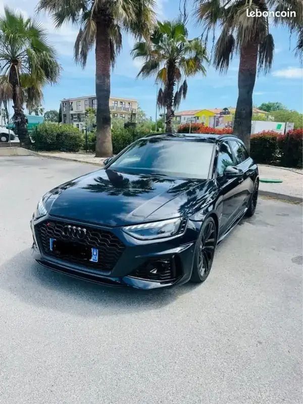Noir Utilisé 2021 Audi RS4 Sport Break | 97 900 € - Image 1/4