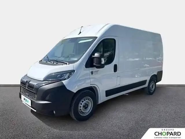 Blanc Utilisé 2024 Peugeot Boxer S Van | 32 920 € (Bon prix) - Image 1/4