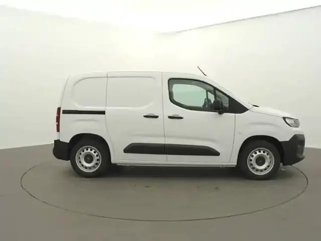 Nouvelle Citroën Berlingo 2025 Blanc icy Monospace