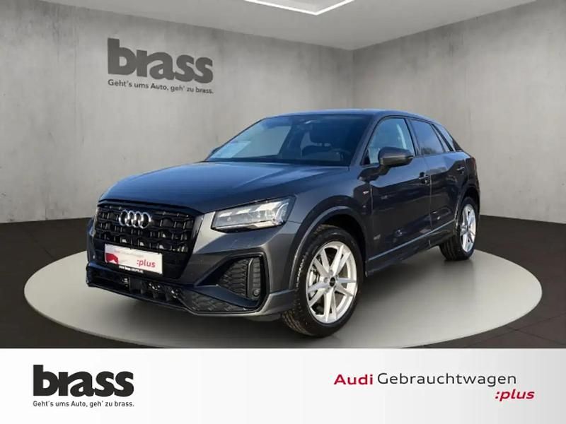 Gris Occasion 2025 Audi Q2 S-Line SUV | 36 900 € (Prix assez cher) - Image 1/4
