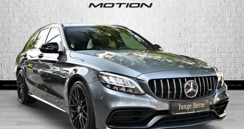 Gris foncé Utilisé 2019 Mercedes C63 AMG AMG Break | 73 590 € - Image 1/4