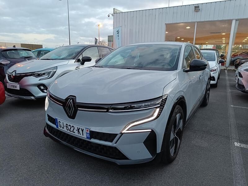 Bleu Utilisé 2023 Renault Mégane Equilibre Berline | 24 880 € (Prix juste) - Image 1/4