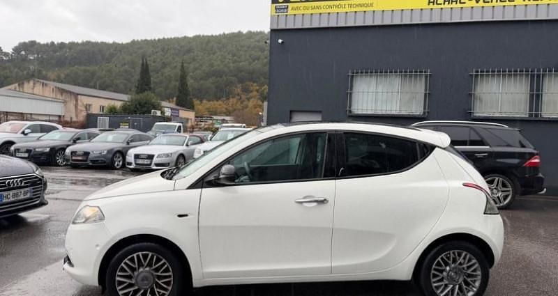 Occasion Lancia Ypsilon 85 ch (62 kW) 2012 Citadine