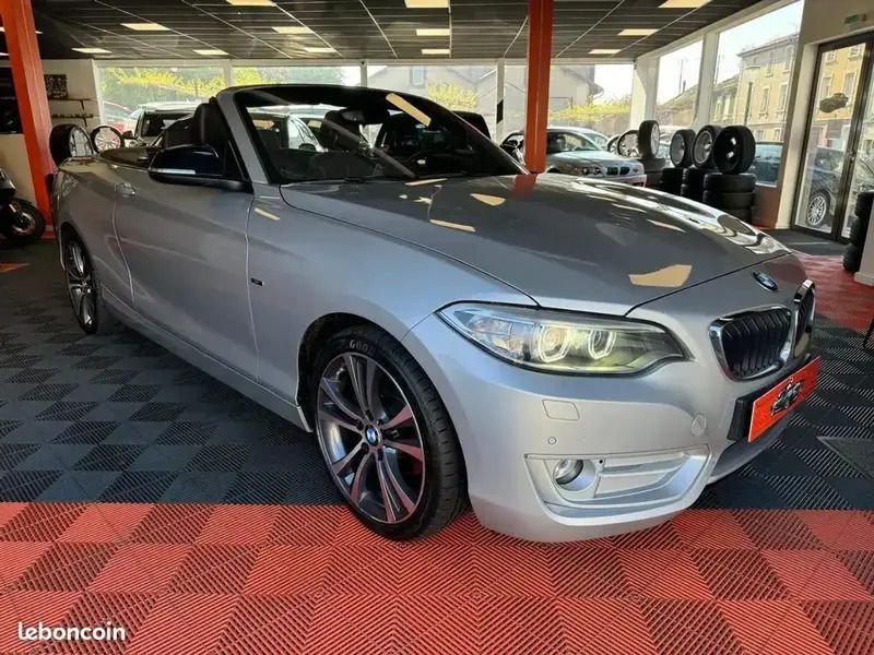 Utilisé 2015 BMW 220 Sport Line Cabriolet | 15 990 € (Prix juste) - Image 1/4