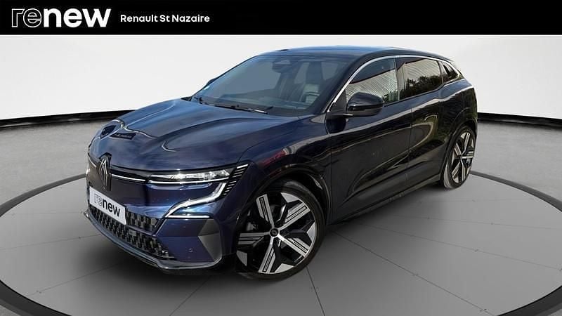 Bleu Utilisé 2023 Renault Mégane Iconic Berline | 24 990 € (Prix juste) - Image 1/4