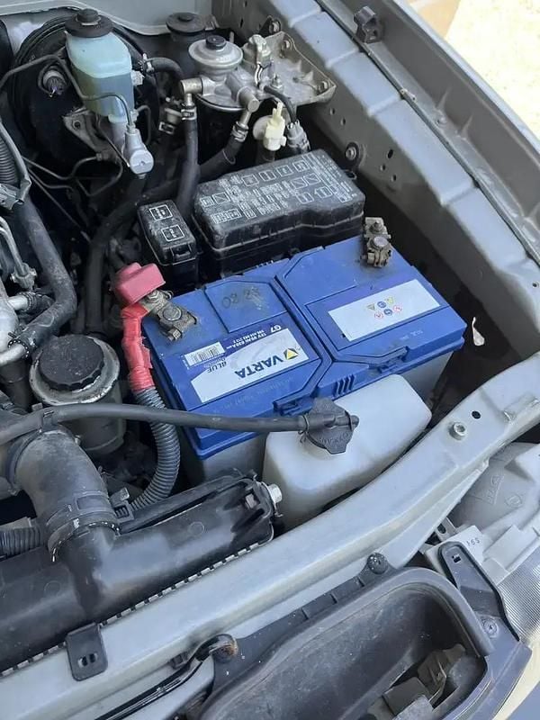 Utilisé 2001 Toyota Land Cruiser SUV | 8 800 € (Prix juste) - Image 1/4