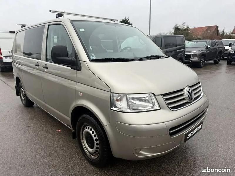 Beige Occasion 2009 VW T5 Van | 12 490 € - Image 1/4