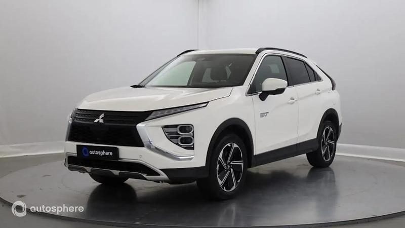 Blanc Utilisé 2023 Mitsubishi Eclipse Cross Intense SUV | 26 299 € (Bon prix) - Image 1/4