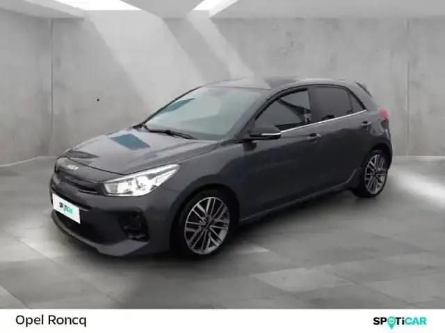 Gris magnétique métallisé Occasion 2021 Kia Rio GT-Line Berline | 15 990 € (Prix juste) - Image 1/4