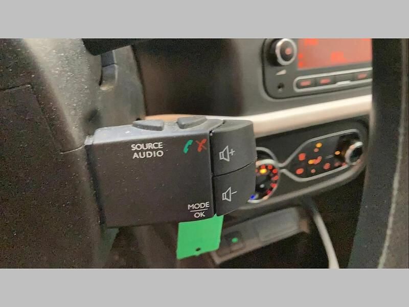 Blanc Utilisé 2022 Renault Twingo Life Citadine | 9 499 € (Bon prix) - Image 1/4