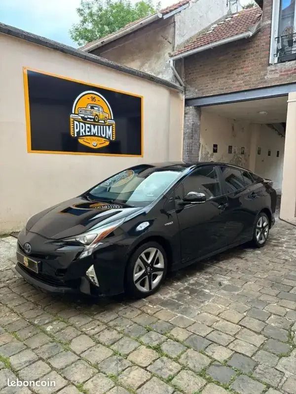 Noir Utilisé 2018 Toyota Prius Citadine | 11 990 € - Image 1/4