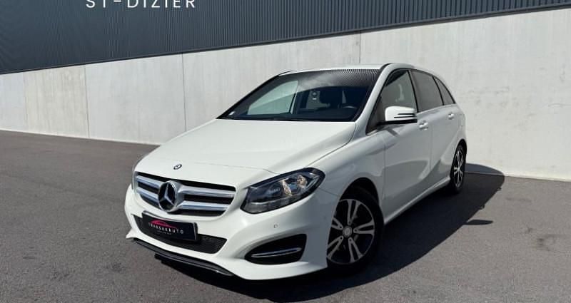 Utilisé 2016 Mercedes B200 Monospace | 9 990 € (Prix juste) - Image 1/4