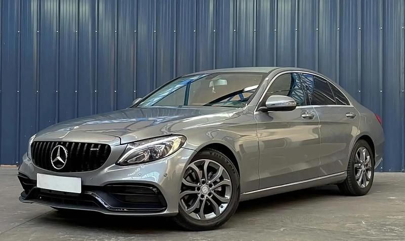 Gris Occasion 2016 Mercedes C200 Executive Berline | 18 490 € (Prix juste) - Image 1/4