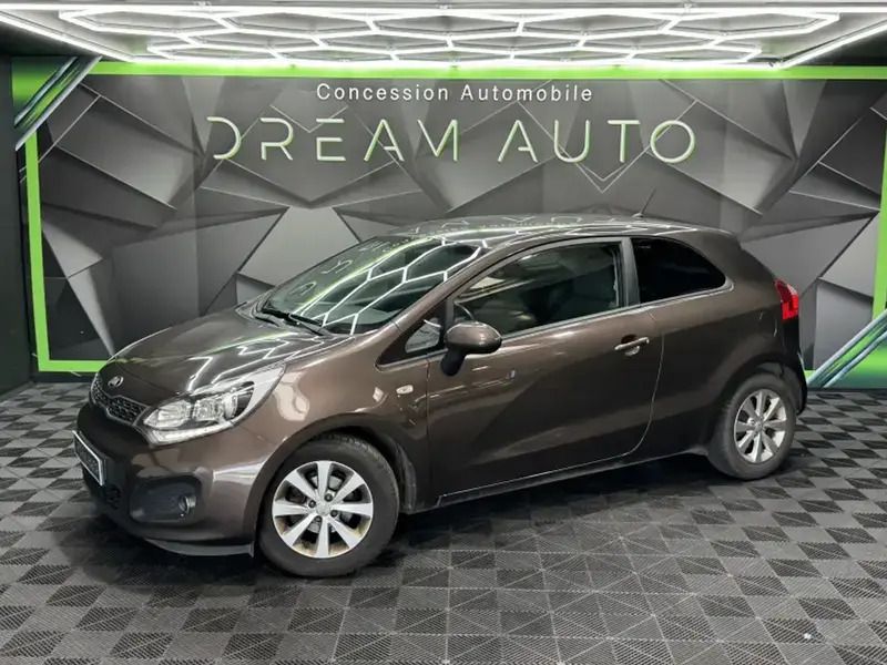 Brun Utilisé 2014 Kia Rio Motion Berline | 4 990 € (Prix juste) - Image 1/4