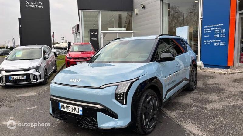Bleu Utilisé 2024 Kia EV3 2 SUV | 40 499 € (Prix juste) - Image 1/4