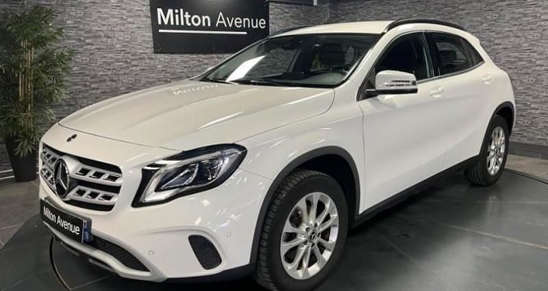 Blanc Utilisé 2019 Mercedes GLA180 SUV | 18 990 € (Prix juste) - Image 1/4