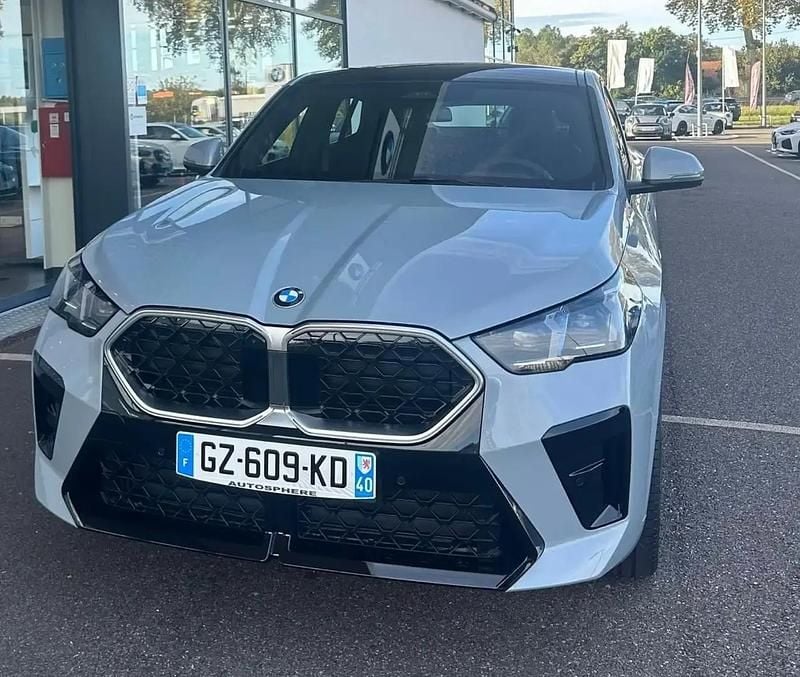 Nouvelle 2024 BMW X2 Sport Line SUV | 46 700 € (Bon prix) - Image 1/4