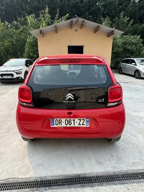 Image 2/4