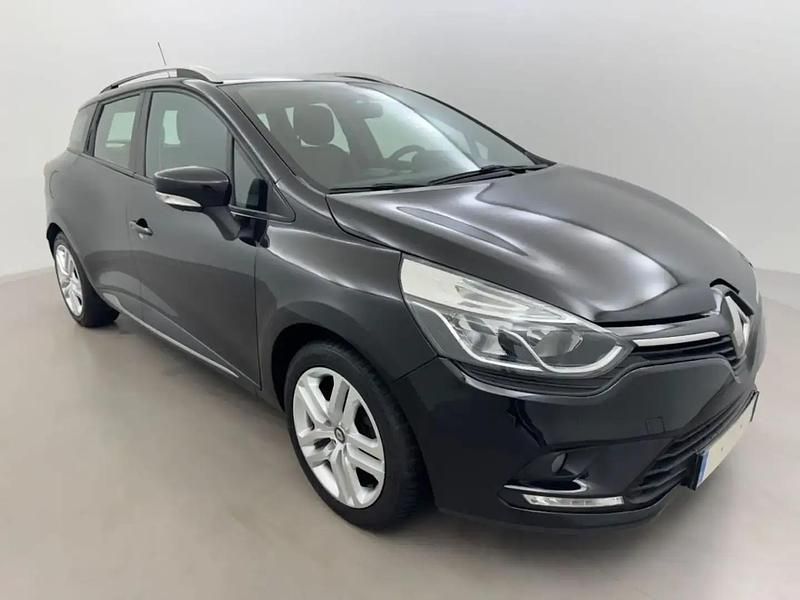 Noir Utilisé 2019 Renault Clio GrandTour Zen Break | 11 990 € (Prix juste) - Image 1/4