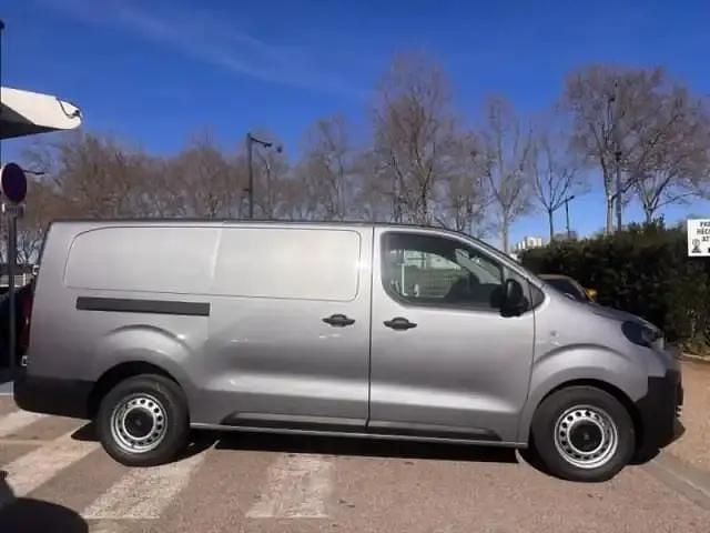 Nouvelle Fiat Scudo S 177 ch (130 kW) 2025 Gris acier métal Van