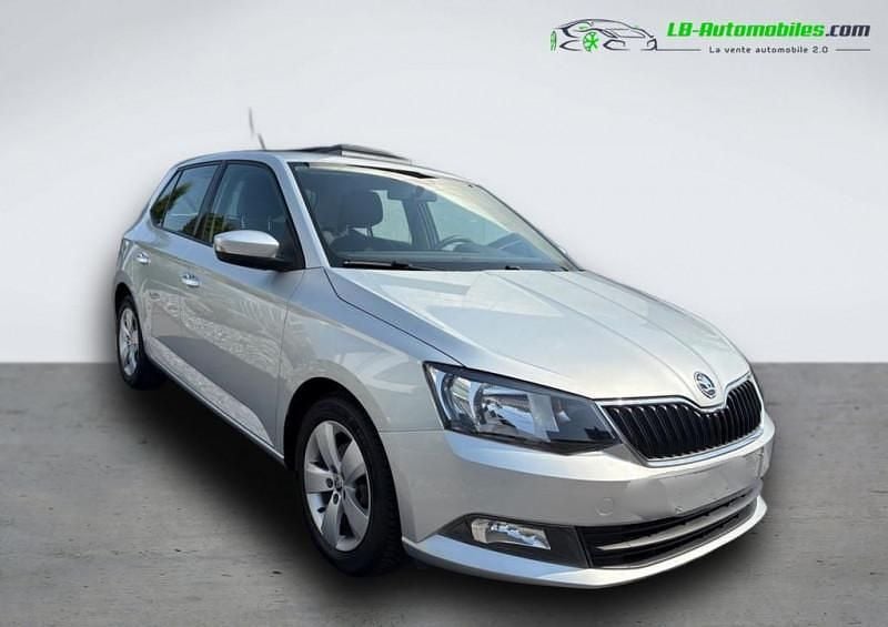 Utilisé 2015 Skoda Fabia Citadine | 11 700 € (Prix juste) - Image 1/4