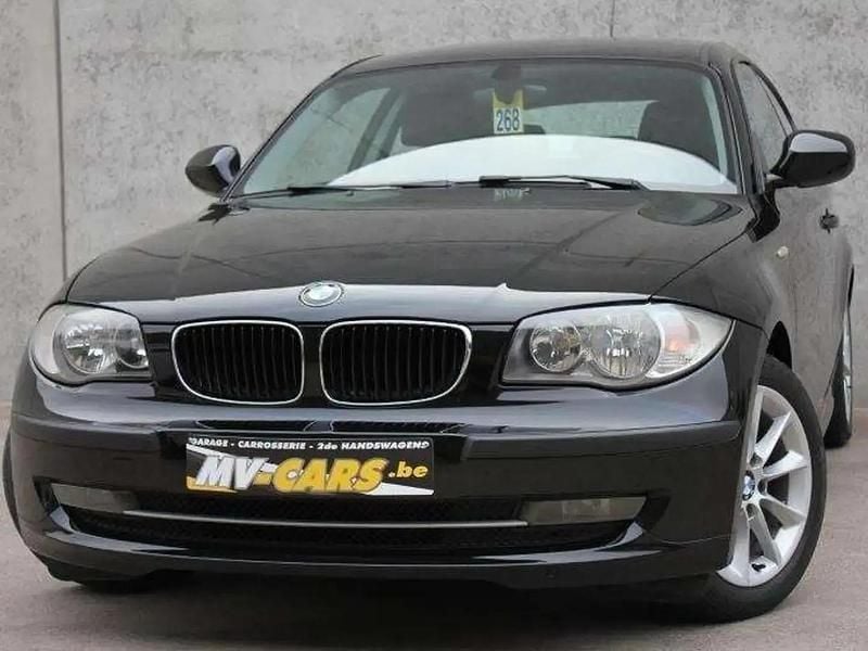 Noir Utilisé 2009 BMW 116 Citadine | 7 000 € (Bon prix) - Image 1/4