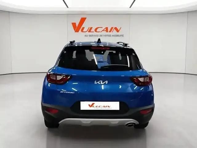 Occasion Kia Stonic 100 ch (73 kW) 2022 Bleu SUV
